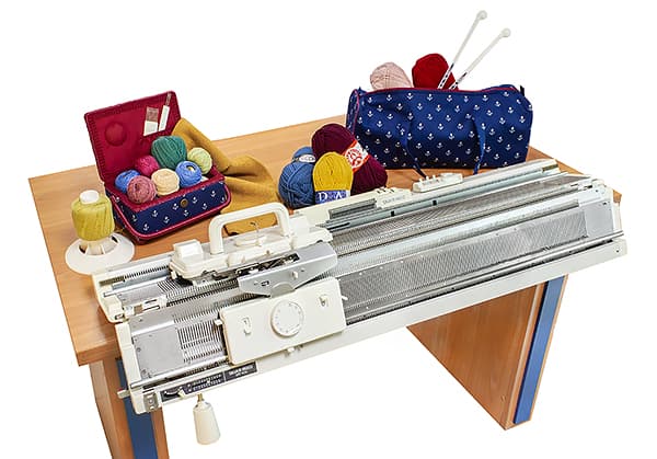 Silver Reed SK280/SRP60N Полный профессиональный комплект Вязальная машина